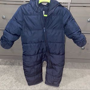Old navy baby snow suit 12-18 months